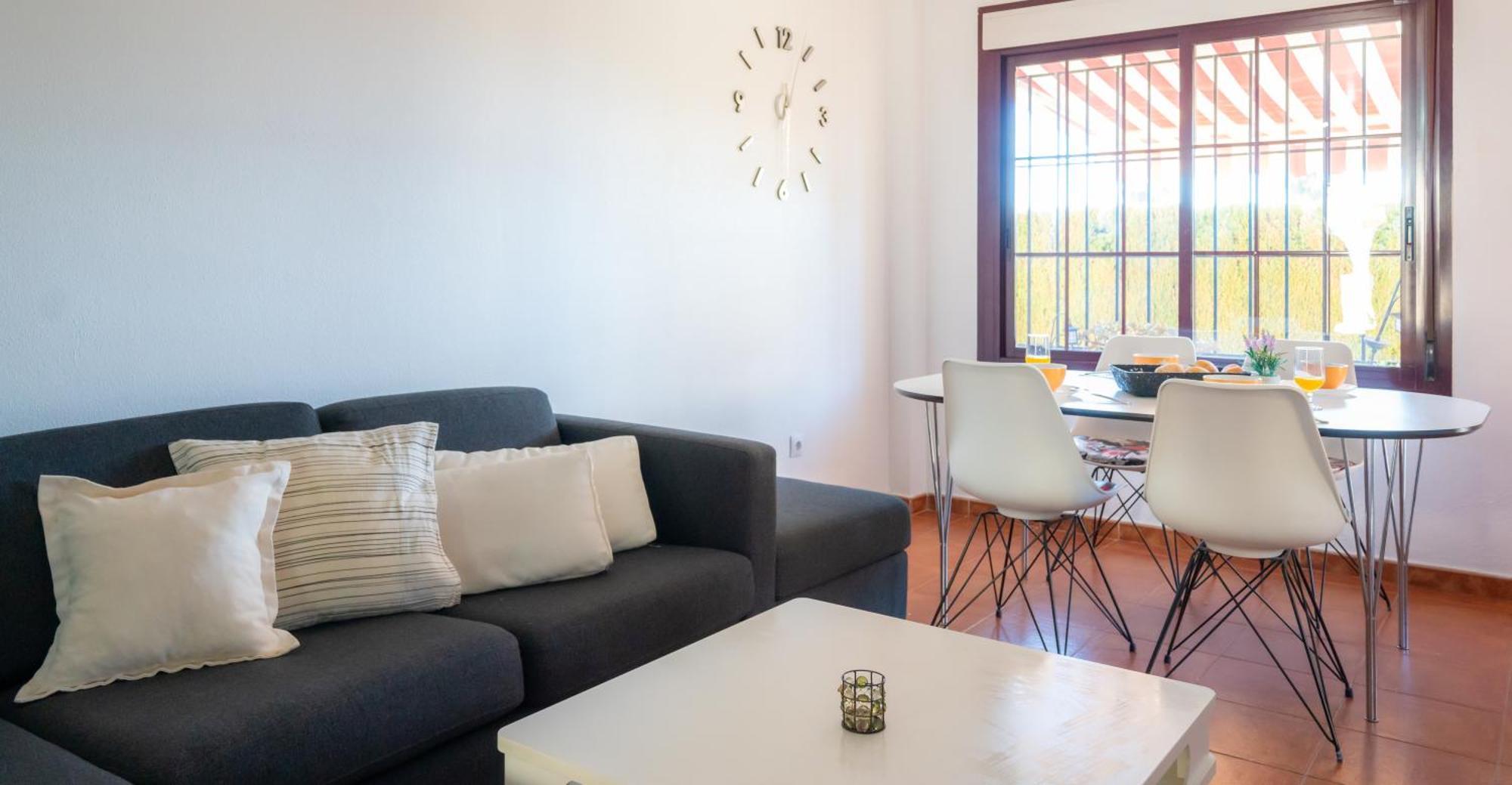 Club Salino Hideaway-Your Peaceful Retreat With Pool In טורבייחה מראה חיצוני תמונה