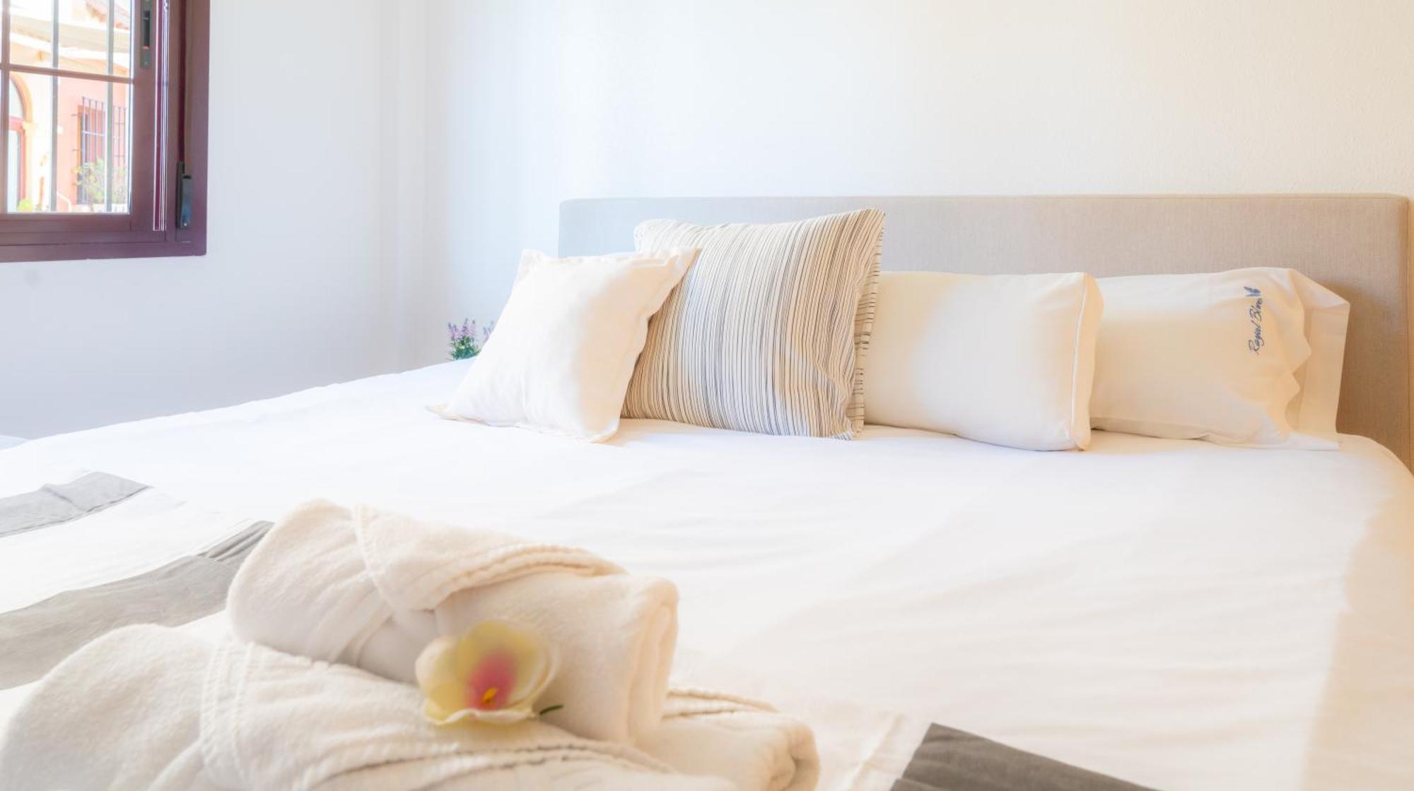 Club Salino Hideaway-Your Peaceful Retreat With Pool In טורבייחה מראה חיצוני תמונה