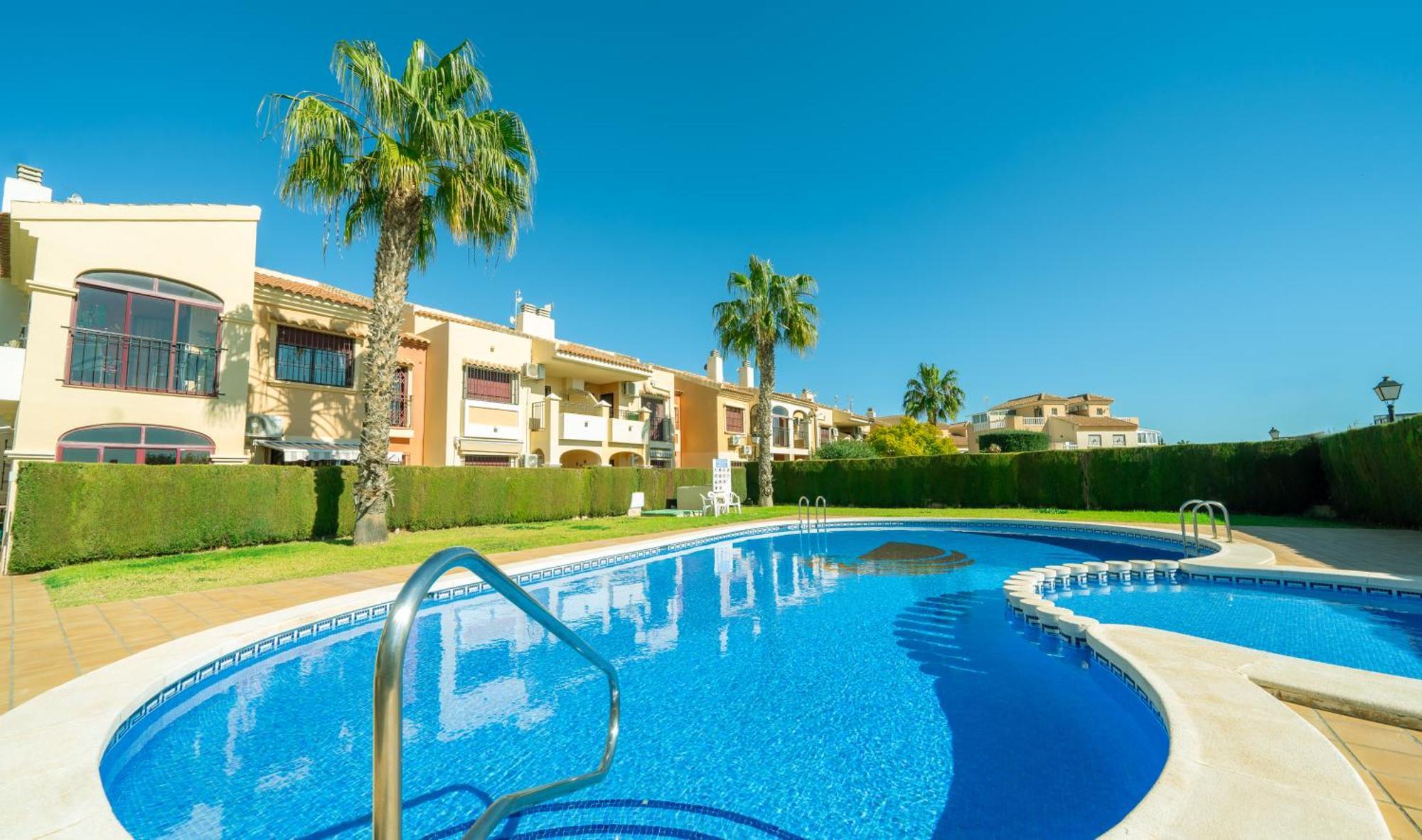 Club Salino Hideaway-Your Peaceful Retreat With Pool In טורבייחה מראה חיצוני תמונה