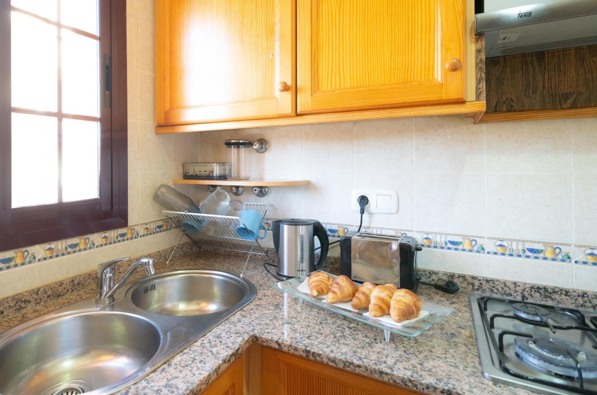 Club Salino Hideaway-Your Peaceful Retreat With Pool In טורבייחה מראה חיצוני תמונה