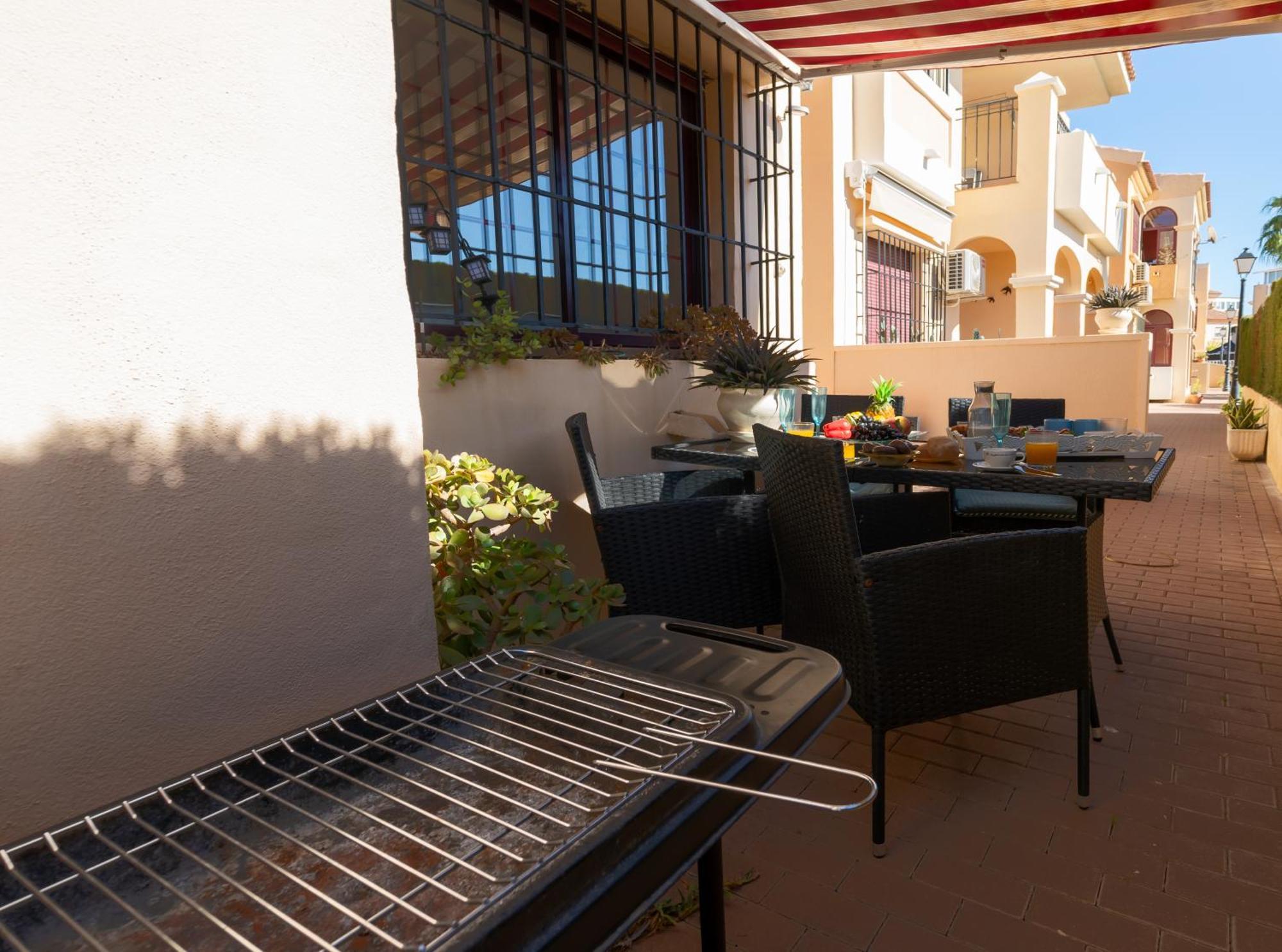 Club Salino Hideaway-Your Peaceful Retreat With Pool In טורבייחה מראה חיצוני תמונה
